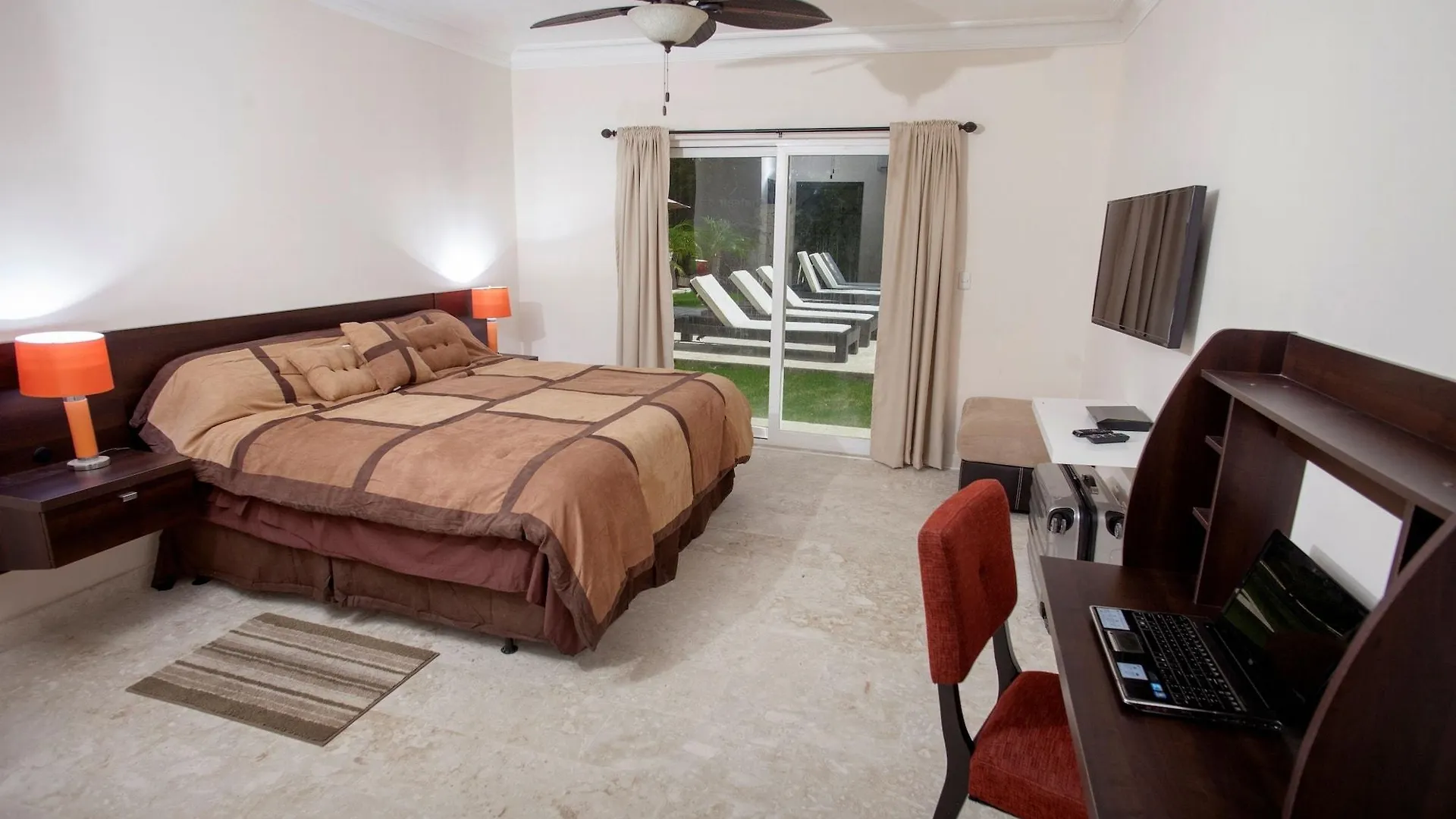 Chateau Del Mar Ocean Villas Bavaro 4*,  Dominican Republic